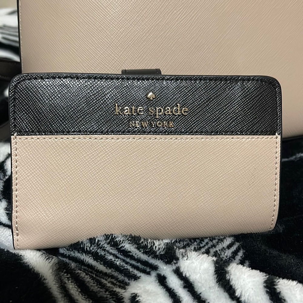 Kate spade wallet